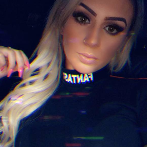 Meet your Posher, Sage - Picture 1 of 1